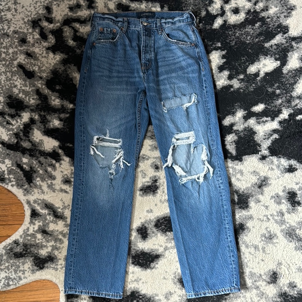 Aeropostale 90s Baggy Distressed Jeans